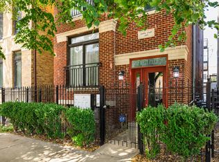 1302 W Fillmore St APT 4, Chicago, IL 60607