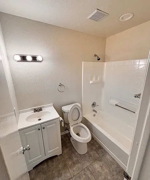 1011 S Sherman St — Photo 7
