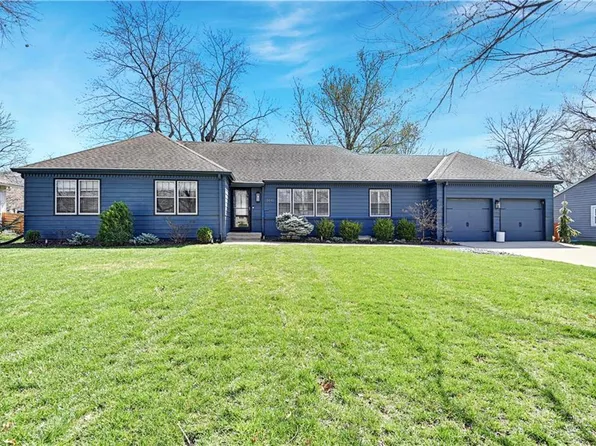 3941 W 98th Ter, Overland Park, KS 66207