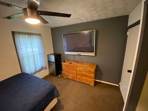 2nd image of 6419 Holiday Blvd