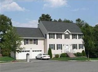 4 Josam Ln, Woburn, MA 01801