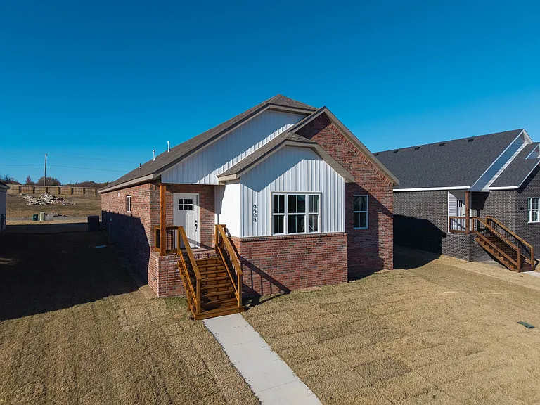 6808 Fir St — Photo 15