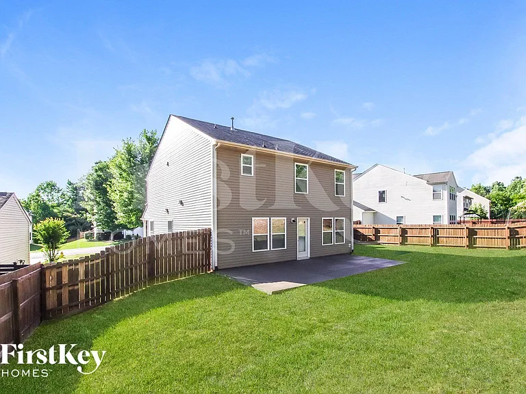 1523 Kellys Landing Dr — Photo 13