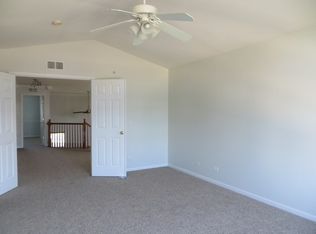 1925 Candlelight Cir, Montgomery, IL 60538