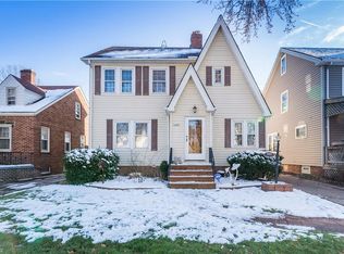 16405 Laverne Ave, Cleveland, OH