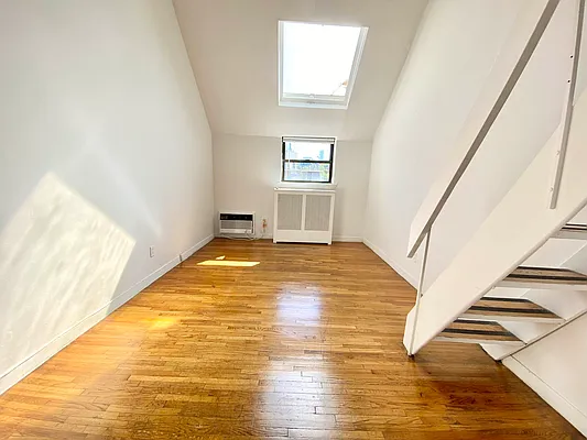Rented by J PRESTON AND ASSOCIATES INC | media 19