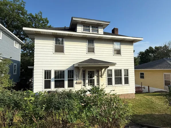 1528 E 8th St, Duluth, MN 55812