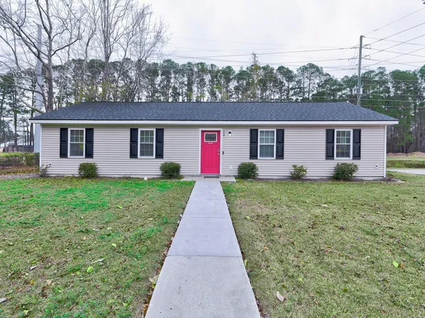 127 Fripp Ln, Summerville, SC 29483