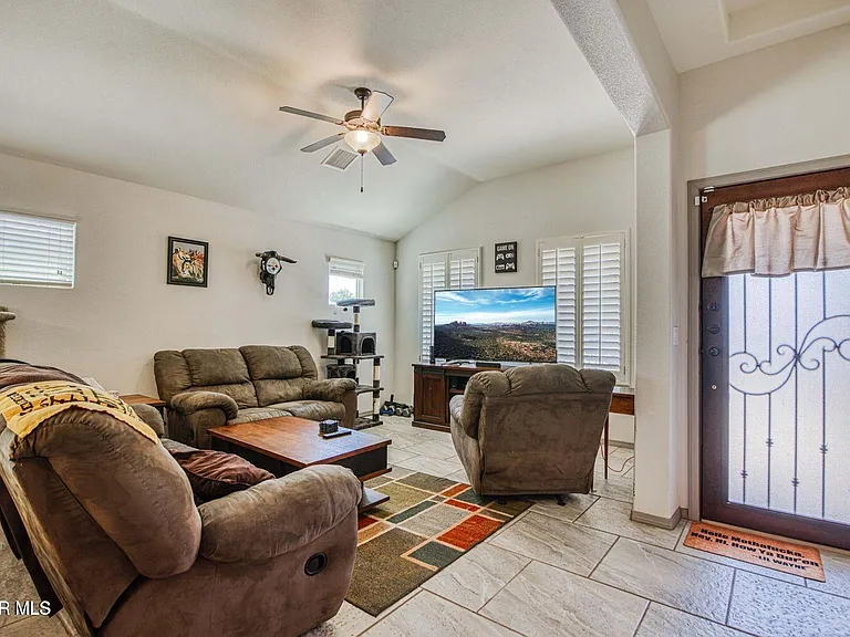 12769 Tre Maximiliano Ave — Photo 8