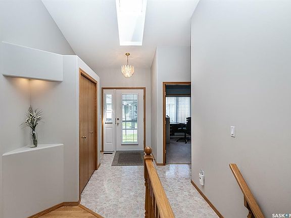 4th image of 835 Heritage Grn #118