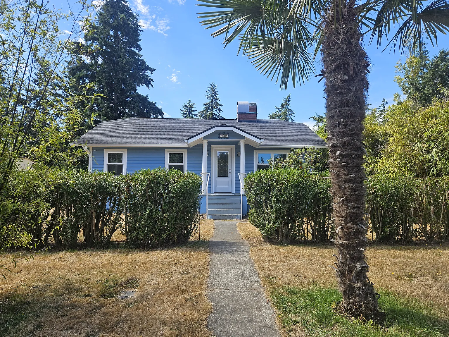 2 bed, 842 sqft, $2,200 — Photo 1