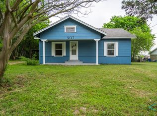 907 Tolosa Rd, Kemp, TX 75143