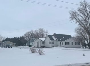 78237 County Road 16, Hector, MN 55342