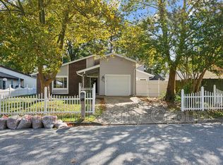 630 Orangewood Dr, Virginia Beach, VA 23453