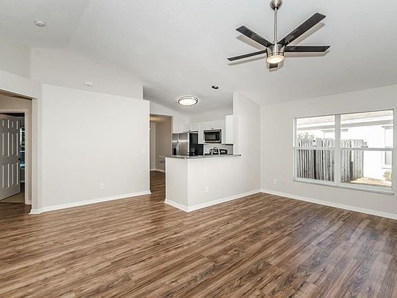 5th image of 11123 Lake Tahoe Dr