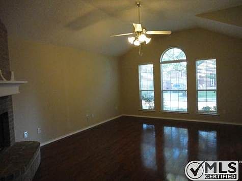 5th image of 10517 Bing Dr