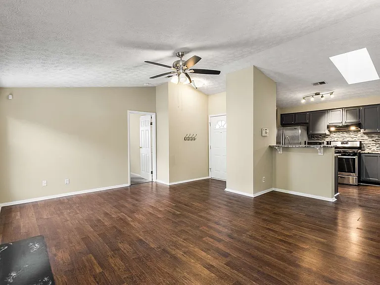 1292 Keys Lake Dr NE — Photo 12