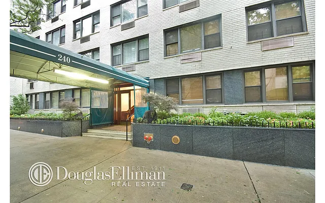 Sold by Douglas Elliman | media 6