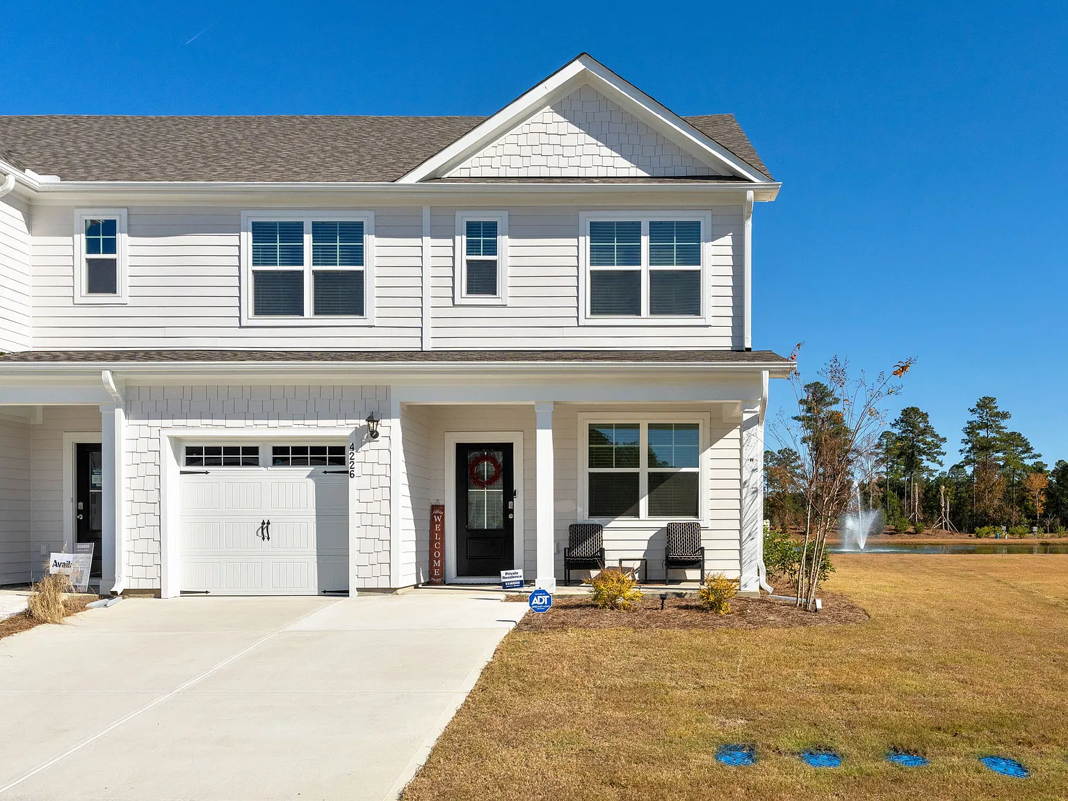 4 bed, 2.5 bath, 1900 sqft, $2,835 — Photo 1