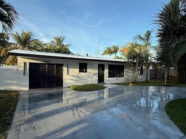 2 bed, 2.5 bath, 1390 sqft, $4,800 — Photo 3