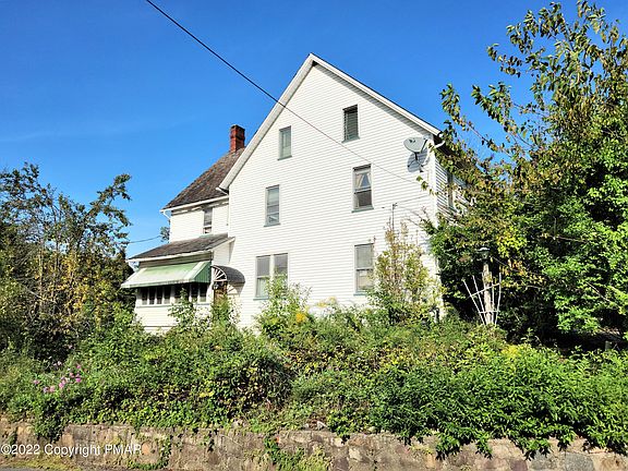 3rd image of 40 Gladstone St