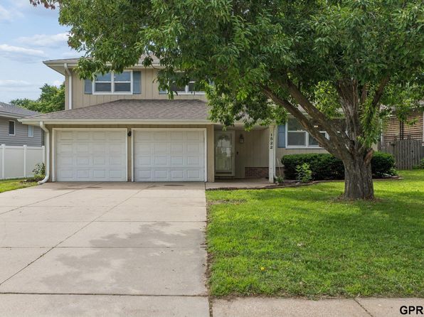 1522 S 139th St, Omaha, NE 68144