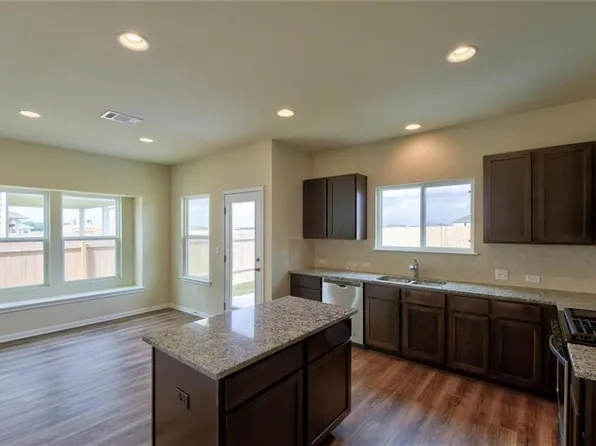 10324 Bankhead Dr, Austin, TX 78747