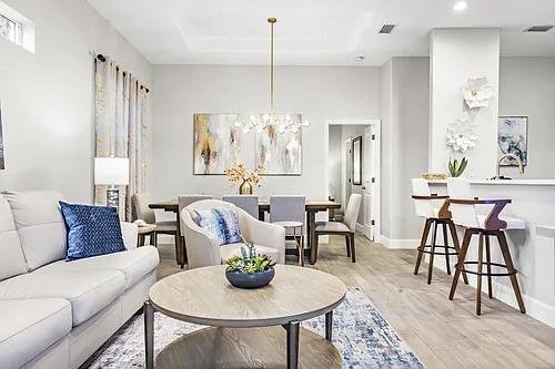 2047 Roselawn St #2047 Photo 1