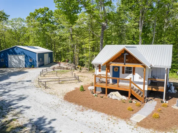 46 Lightning Bug Trail, Scaly Mountain, NC 28775
