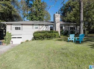 2114 Shades Ave, Vestavia Hills, AL 35216