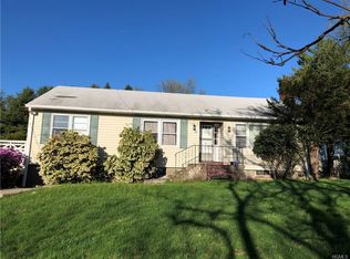 72 Cromwell Rd, Monroe, NY 10950