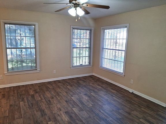 Living Room (1)
