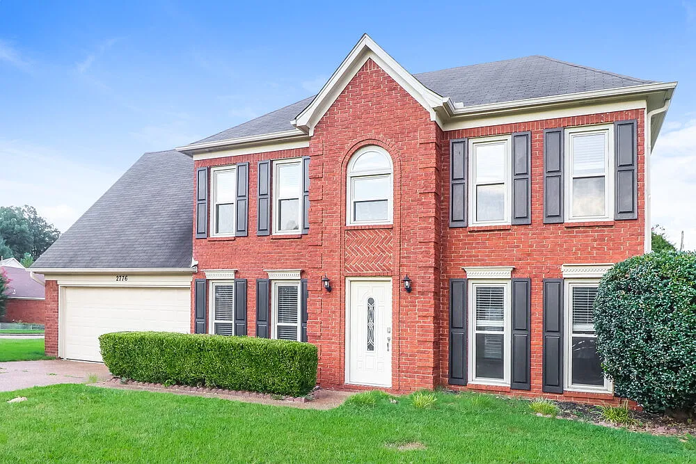 4 bed, 2.5 bath, 2185 sqft, $2,120 — Photo 4
