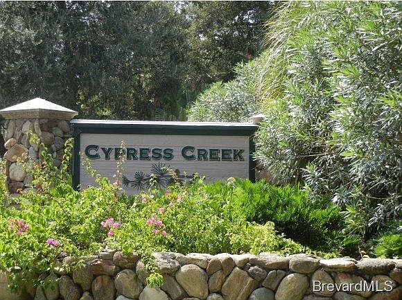 2nd image of 4348 Gardenwood Cir