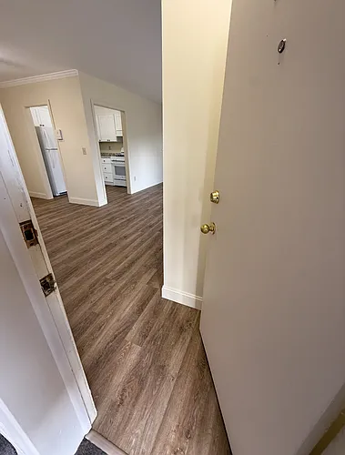 Parkway Cedarhurst Apartments Photo 1
