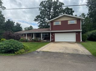 101 Kendall St, Hopwood, PA