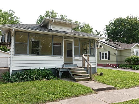 3rd image of 1586 E North St