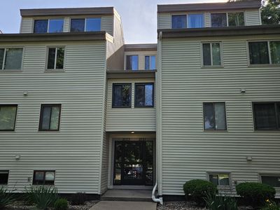 2123 Melrose Dr APT B, Champaign, IL, 61820