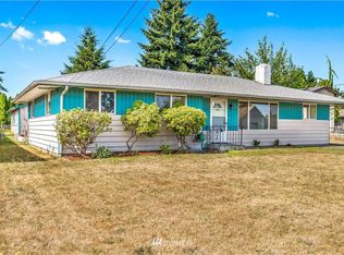 7826 Rainier Dr, Everett, WA 98203