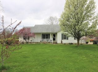 21200 Whitehead Rd, Wellington, OH 44090