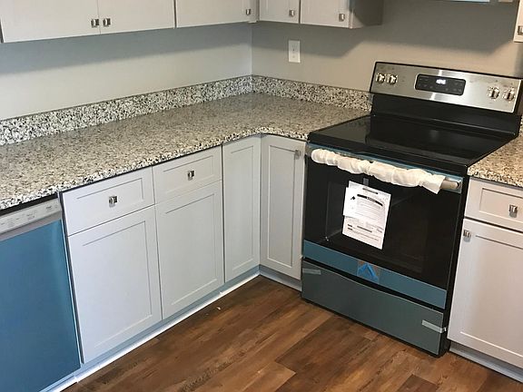 3rd image of 651 Providence St APT 1W