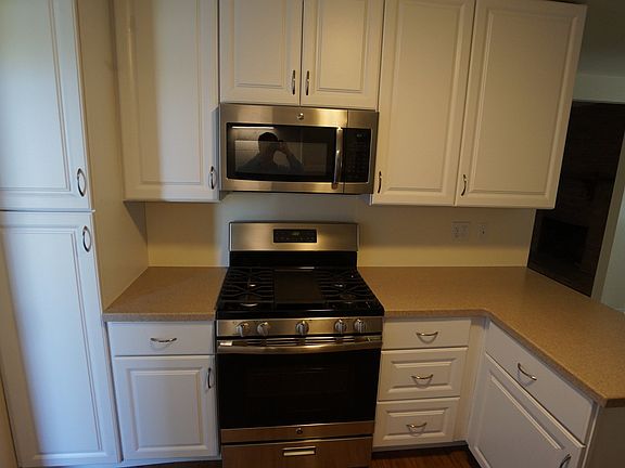 3rd image of 7170 Tanner Ct