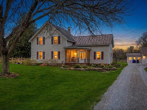 2nd image of 1860 Fairfax Road