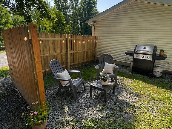 2nd image of 299 Abeel St #2