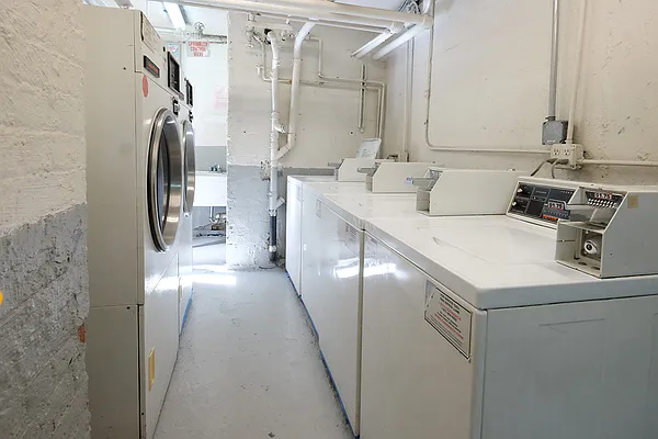 Rented by CG Realty | media 2