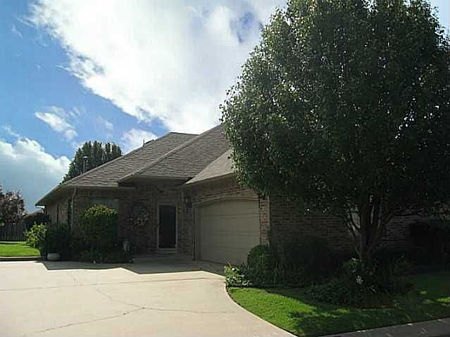 1st image of 15912 Sonoma Ct