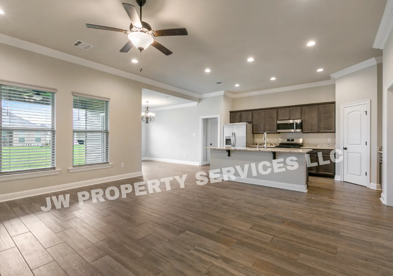Spacious 3-Bedroom Home in Slidell Modern Comfort & Convenient Location — Photo 2