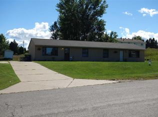 3294 Mahoney Dr, Traverse City, MI 49696