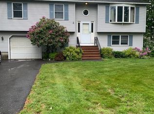36 Jennifer Ln, Bangor, ME 04401