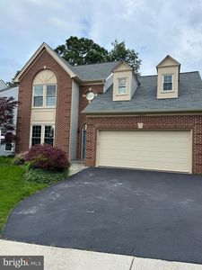 5803 Deer Pond Rd, Centreville, VA, 20120